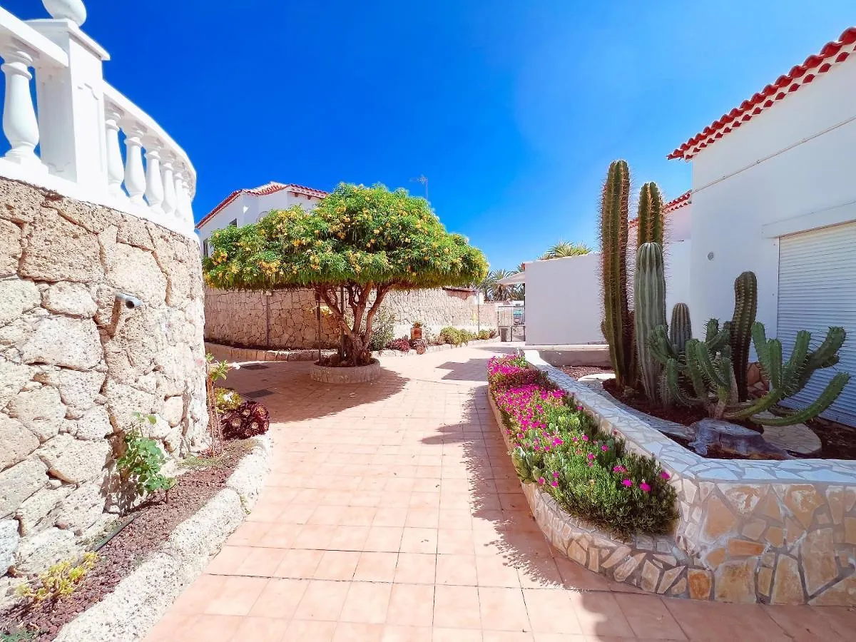 Studio In Paraiso Royal, Playa De Las Americas Spain